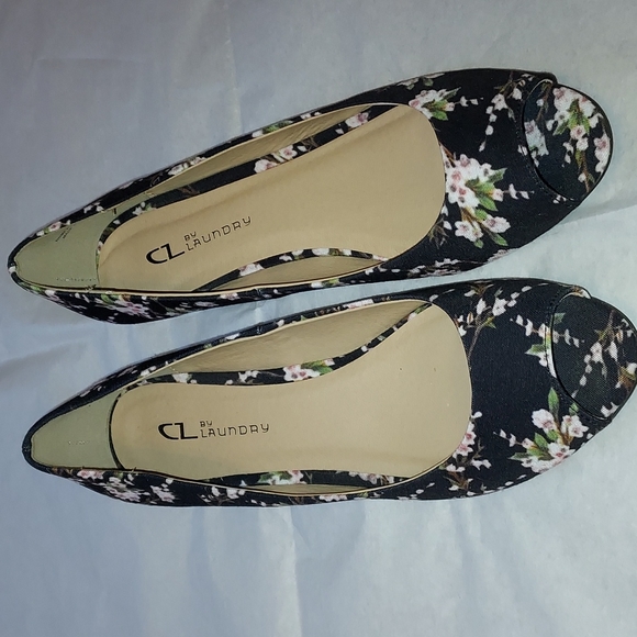 CL by Laundry Shoes - CL By Laundry Slip Ons